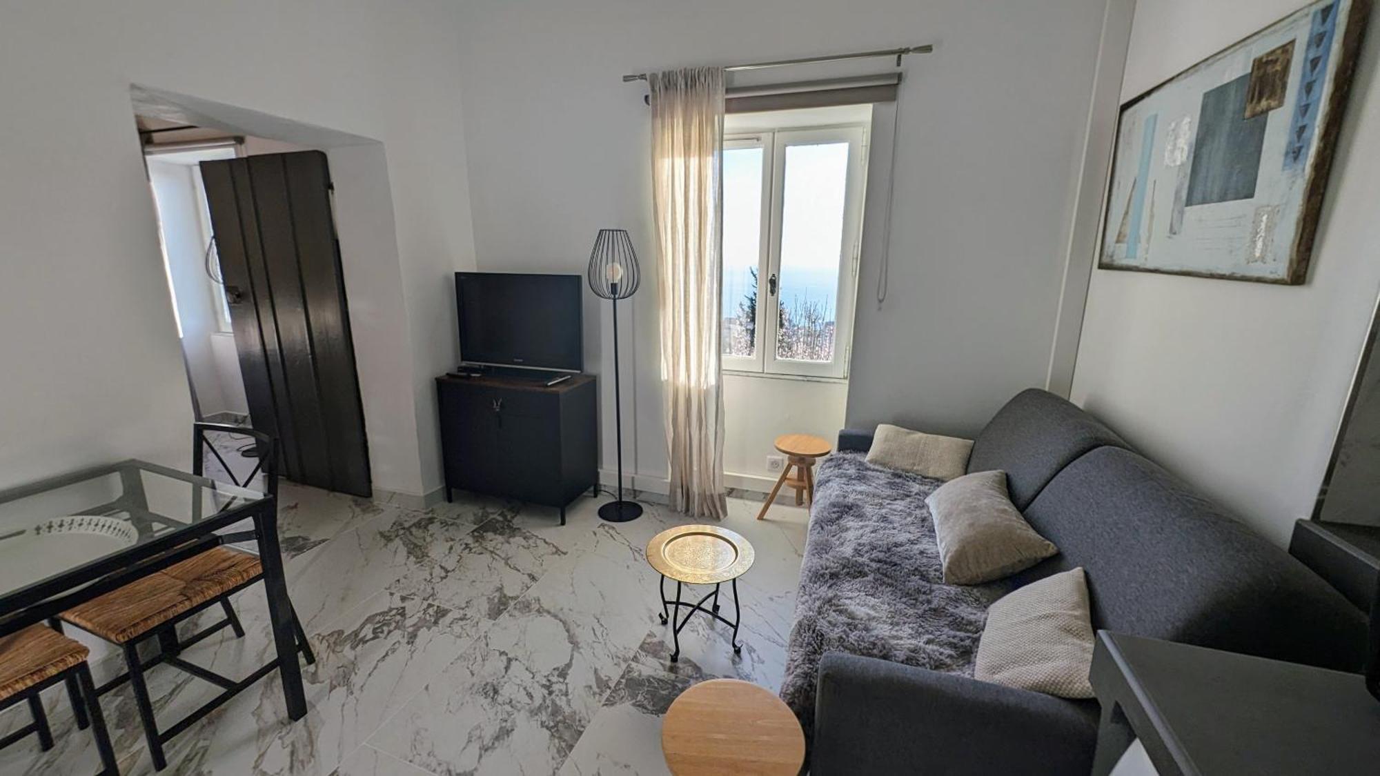 Le Mas D'Angeline, Vue Mer, Jardin Commun, Parking, Voiture Requise, 10 Min En Voiture De Monaco, Route Etroite, Pente Raide, Croisement Limite, Sea View, Shared Garden, Parking, Car Required, 10 Min Drive From Monaco, Narrow Steep Road, Limited Pass Beausoleil Eksteriør bilde