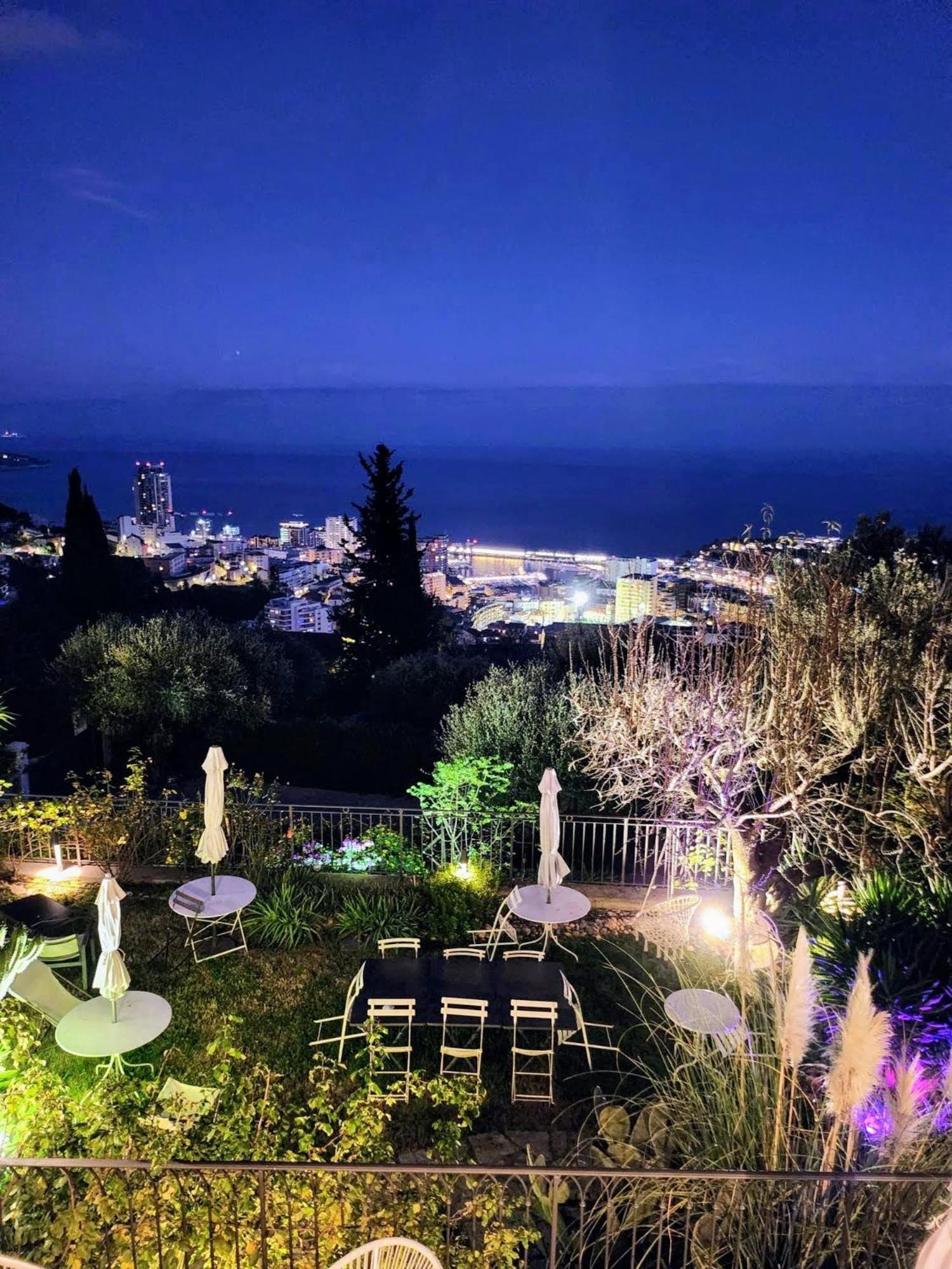 Le Mas D'Angeline, Vue Mer, Jardin Commun, Parking, Voiture Requise, 10 Min En Voiture De Monaco, Route Etroite, Pente Raide, Croisement Limite, Sea View, Shared Garden, Parking, Car Required, 10 Min Drive From Monaco, Narrow Steep Road, Limited Pass Beausoleil Eksteriør bilde