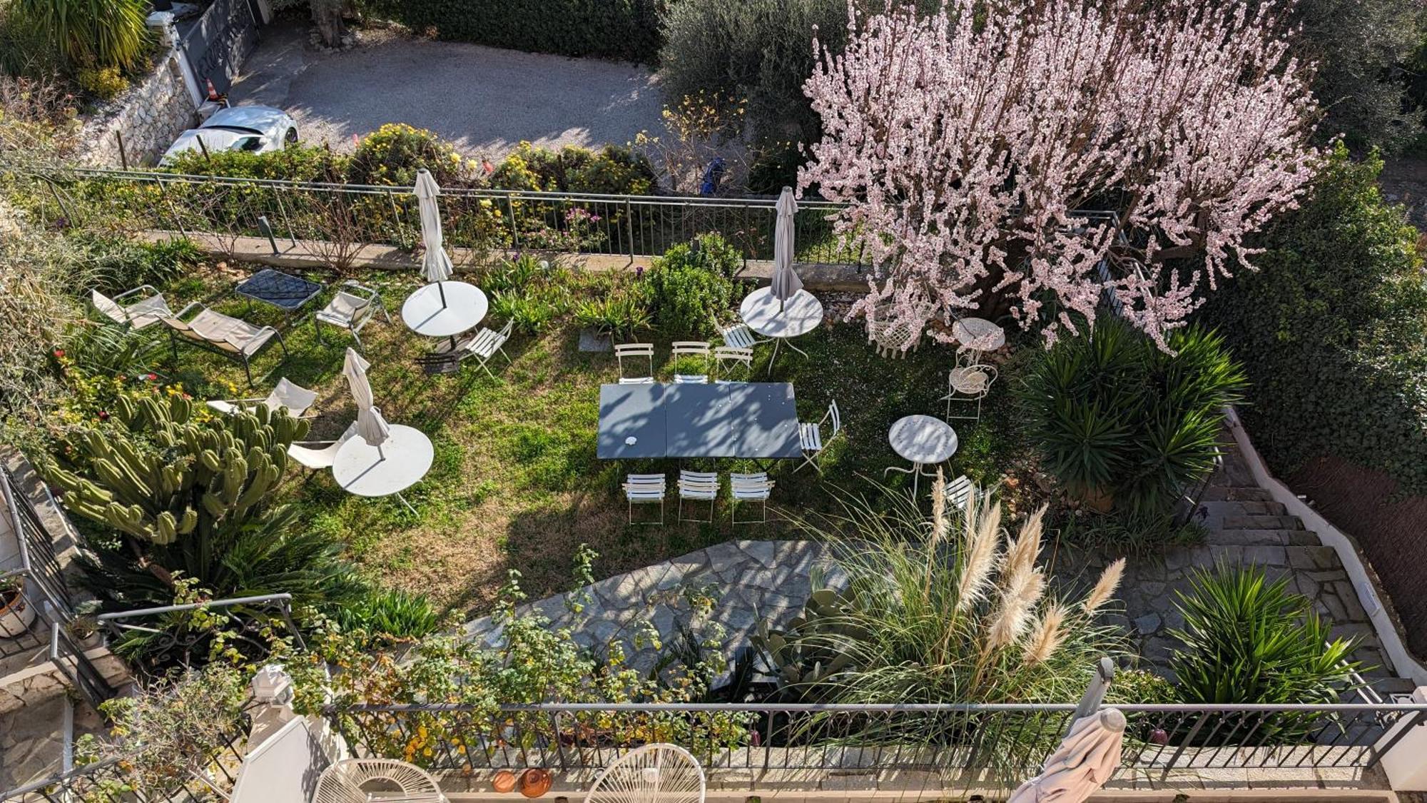 Le Mas D'Angeline, Vue Mer, Jardin Commun, Parking, Voiture Requise, 10 Min En Voiture De Monaco, Route Etroite, Pente Raide, Croisement Limite, Sea View, Shared Garden, Parking, Car Required, 10 Min Drive From Monaco, Narrow Steep Road, Limited Pass Beausoleil Eksteriør bilde