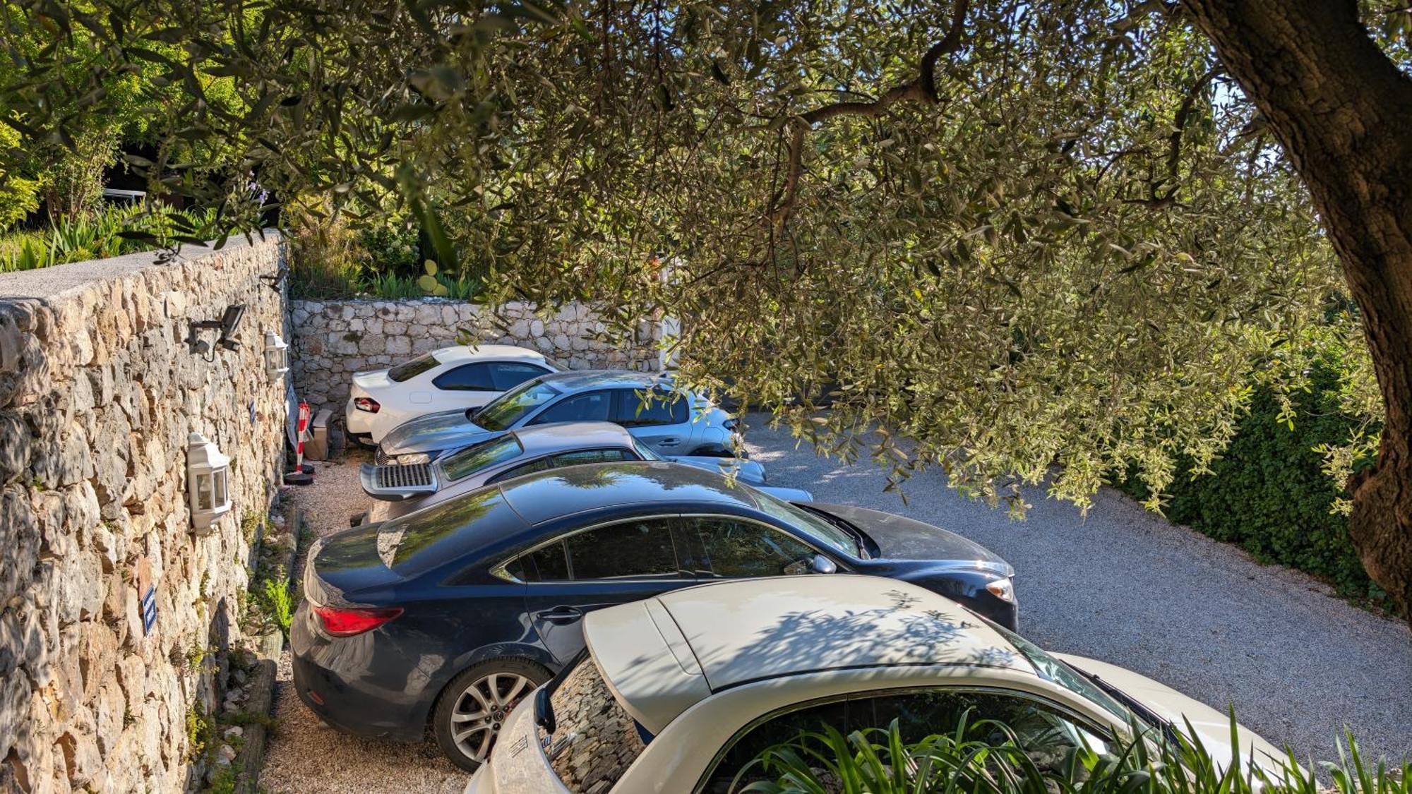 Le Mas D'Angeline, Vue Mer, Jardin Commun, Parking, Voiture Requise, 10 Min En Voiture De Monaco, Route Etroite, Pente Raide, Croisement Limite, Sea View, Shared Garden, Parking, Car Required, 10 Min Drive From Monaco, Narrow Steep Road, Limited Pass Beausoleil Eksteriør bilde