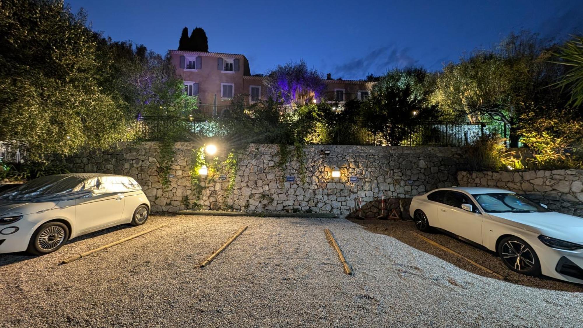 Le Mas D'Angeline, Vue Mer, Jardin Commun, Parking, Voiture Requise, 10 Min En Voiture De Monaco, Route Etroite, Pente Raide, Croisement Limite, Sea View, Shared Garden, Parking, Car Required, 10 Min Drive From Monaco, Narrow Steep Road, Limited Pass Beausoleil Eksteriør bilde