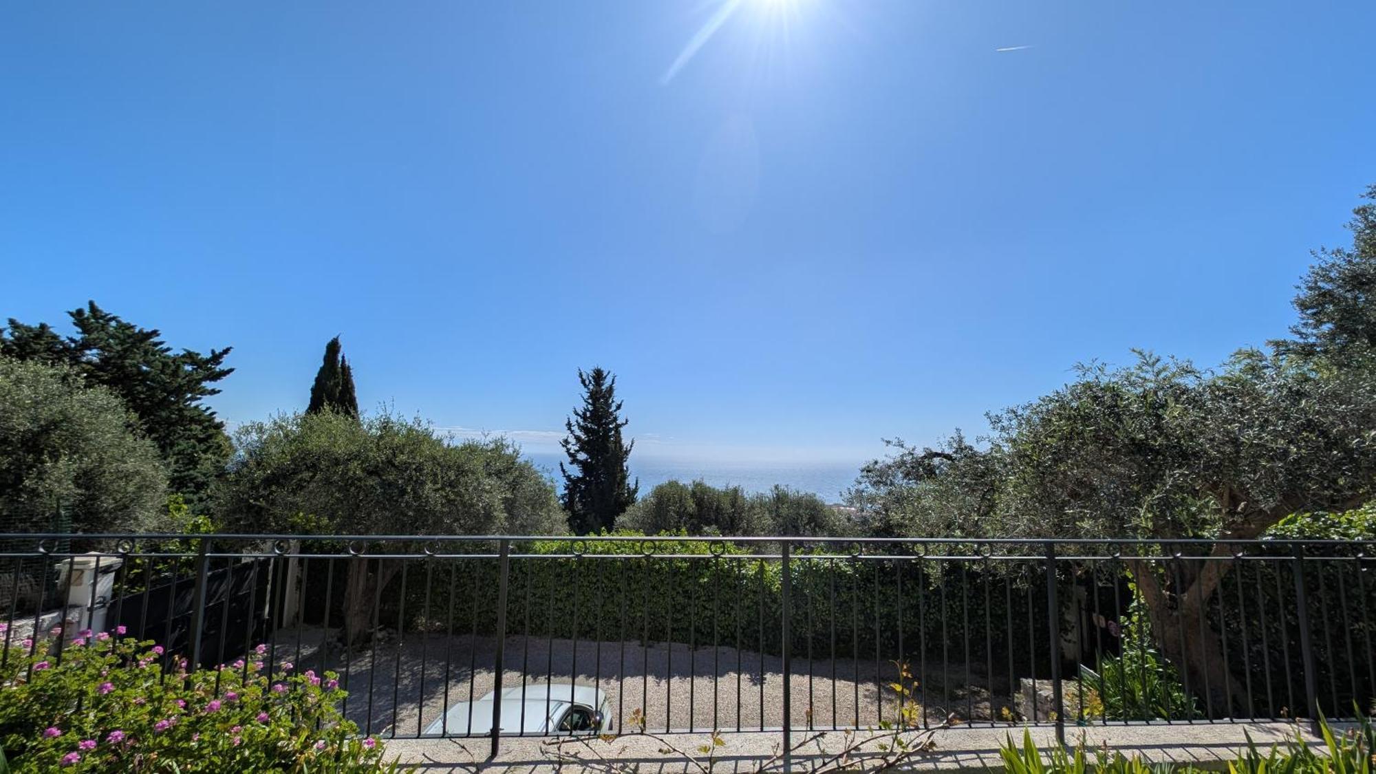 Le Mas D'Angeline, Vue Mer, Jardin Commun, Parking, Voiture Requise, 10 Min En Voiture De Monaco, Route Etroite, Pente Raide, Croisement Limite, Sea View, Shared Garden, Parking, Car Required, 10 Min Drive From Monaco, Narrow Steep Road, Limited Pass Beausoleil Eksteriør bilde