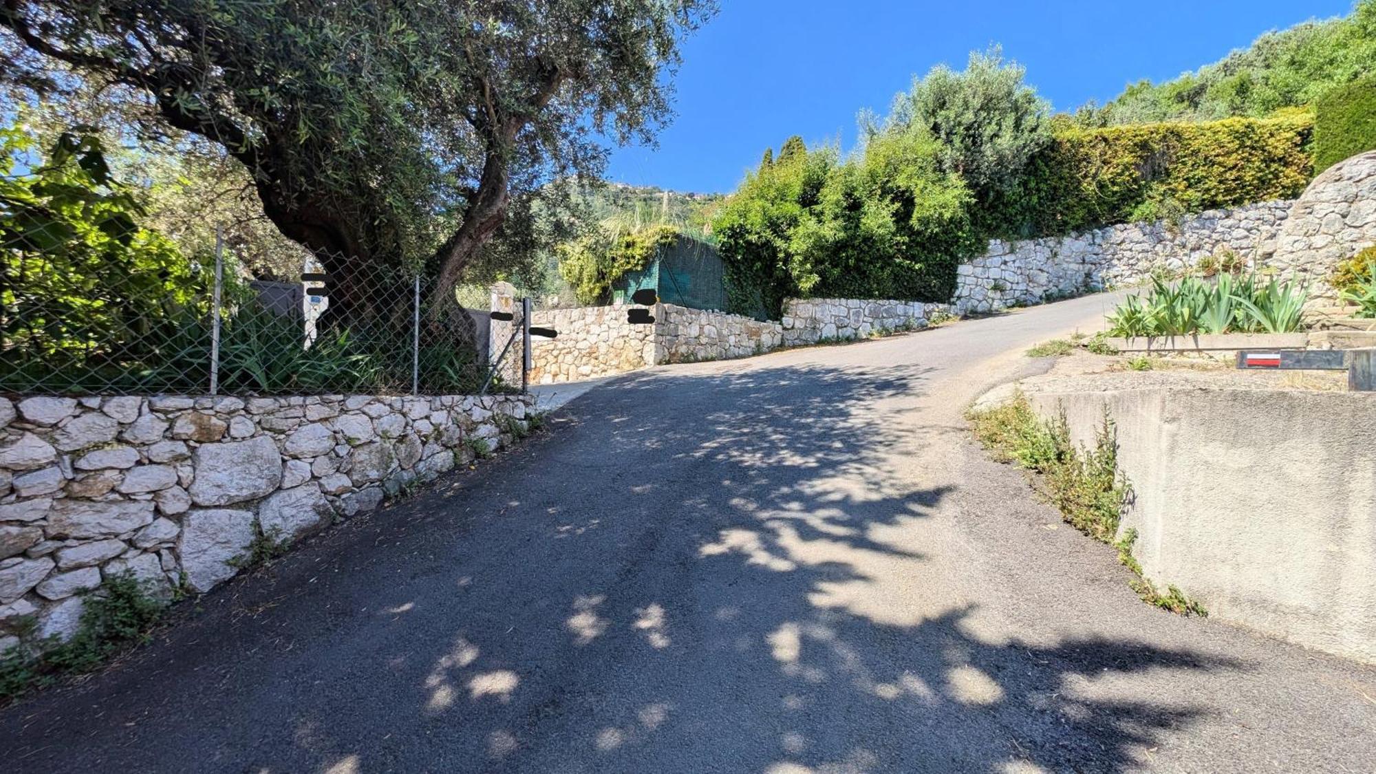 Le Mas D'Angeline, Vue Mer, Jardin Commun, Parking, Voiture Requise, 10 Min En Voiture De Monaco, Route Etroite, Pente Raide, Croisement Limite, Sea View, Shared Garden, Parking, Car Required, 10 Min Drive From Monaco, Narrow Steep Road, Limited Pass Beausoleil Eksteriør bilde